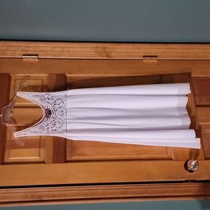 Fun Sleevless Baby Doll Cut Dress with Slip Built in